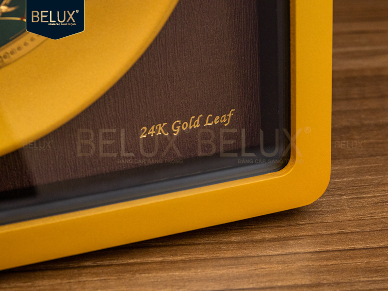 Tranh Sen Vàng Thịnh Vượng dát vàng 24k 30x30cm